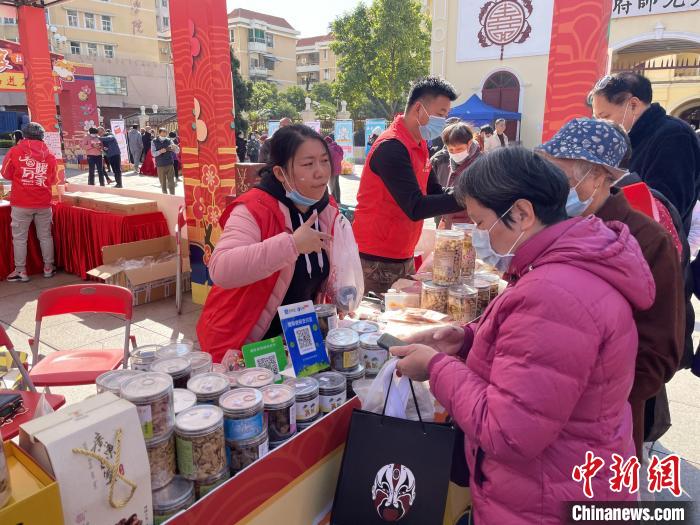 广州巾帼力量助手工艺品从小作坊走向大湾区市场